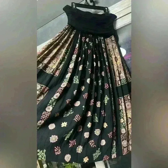 Vintage 80s Platinum Dorthy Schoelen Skirt style#:7115, Cut#9-64, R/N# 48266 - Picture 6 of 9